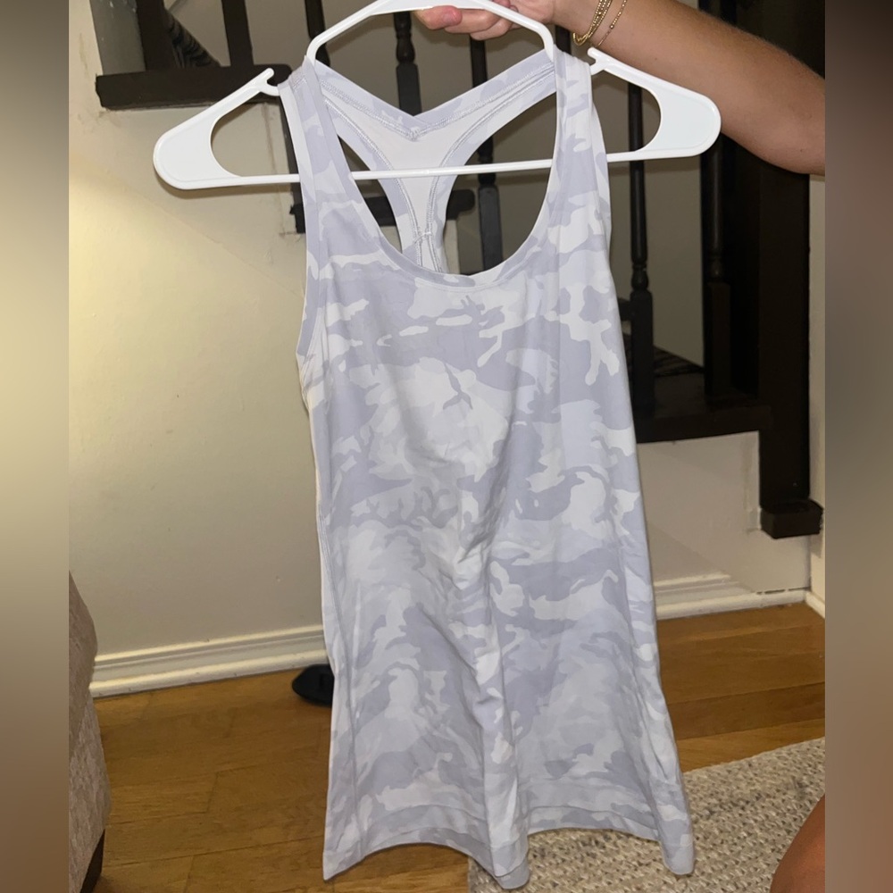 Lululemon Women’s White Gray Camo Racerback Tank Top